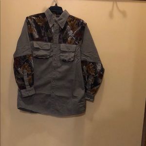 Men’s Master Sportsman shirt size medium